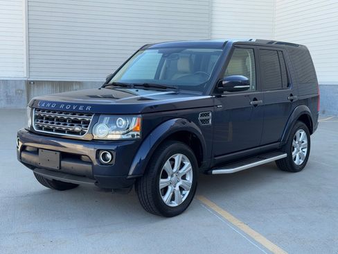 Used 2015 Land Rover LR4 HSE image 3