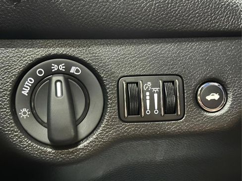 Used 2019 Dodge Challenger SXT w/ Cold Weather Group AWD/4WD image 10