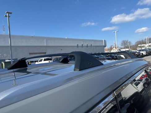 Used 2024 Nissan Rogue SL w/ SL Premium Package image 42