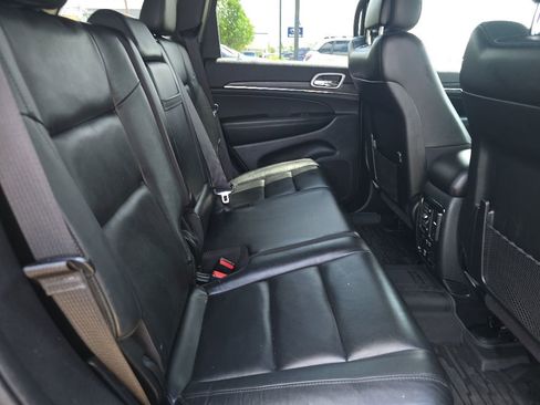 Used 2020 Jeep Grand Cherokee Limited AWD/4WD image 33