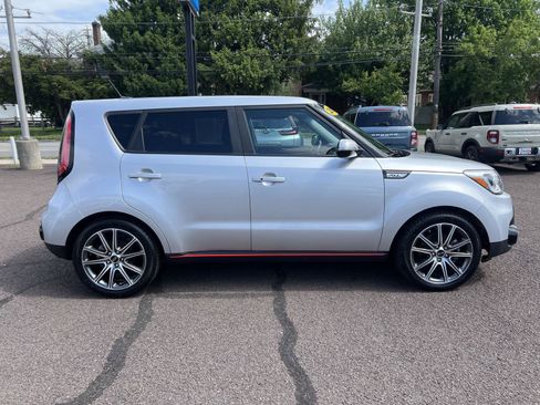 Used 2019 Kia Soul ! w/ Technology Package FWD image 8