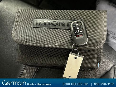 Used 2025 Honda Pilot EX-L image 34