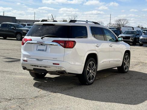 Used 2017 GMC Acadia Denali w/ Technology Package image 5