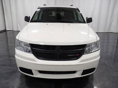 Used 2018 Dodge Journey SE image 2
