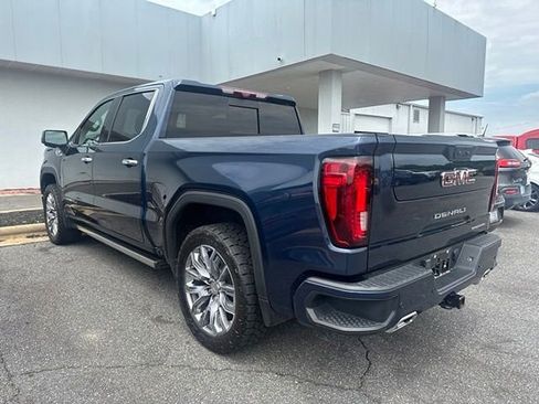 Used 2022 GMC Sierra 1500 Denali w/ Denali Reserve Package AWD/4WD image 6