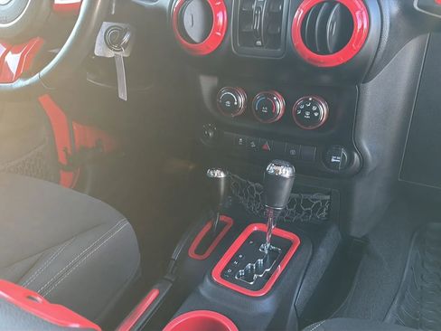 Used 2015 Jeep Wrangler Unlimited Sahara w/ Trailer Tow Group image 70