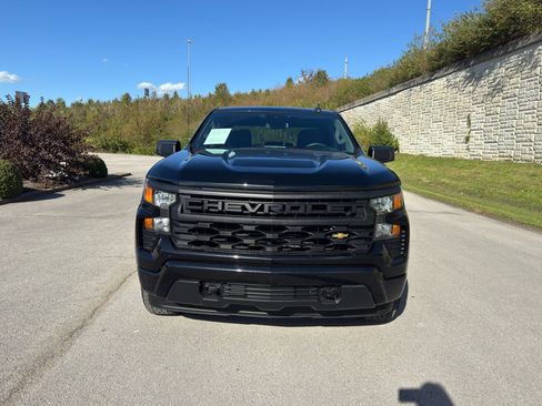 Used 2023 Chevrolet Silverado 1500 Custom w/ LPO, Dark Essentials Package image 12