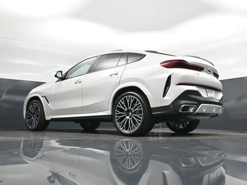 New 2027 BMW X6 xDrive40i w/ Premium Package AWD/4WD image 40