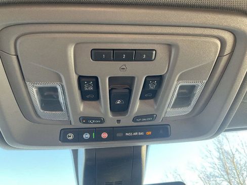 Used 2021 GMC Sierra 1500 SLT w/ SLT Premium Plus Package image 19
