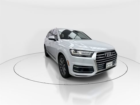 Used 2018 Audi Q7 3.0T Premium Plus w/ Premium Plus Package image 2