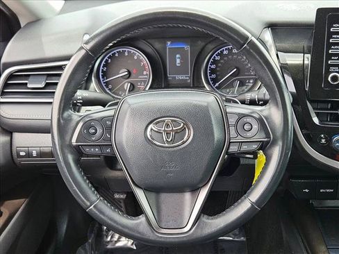 Used 2024 Toyota Camry SE FWD image 15