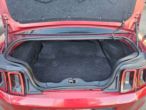 Used 2013 Ford Mustang Coupe image 15