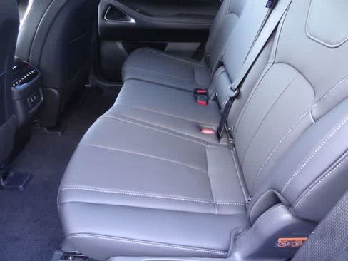New 2026 INFINITI QX60 Luxe w/ Cargo Package AWD/4WD image 8