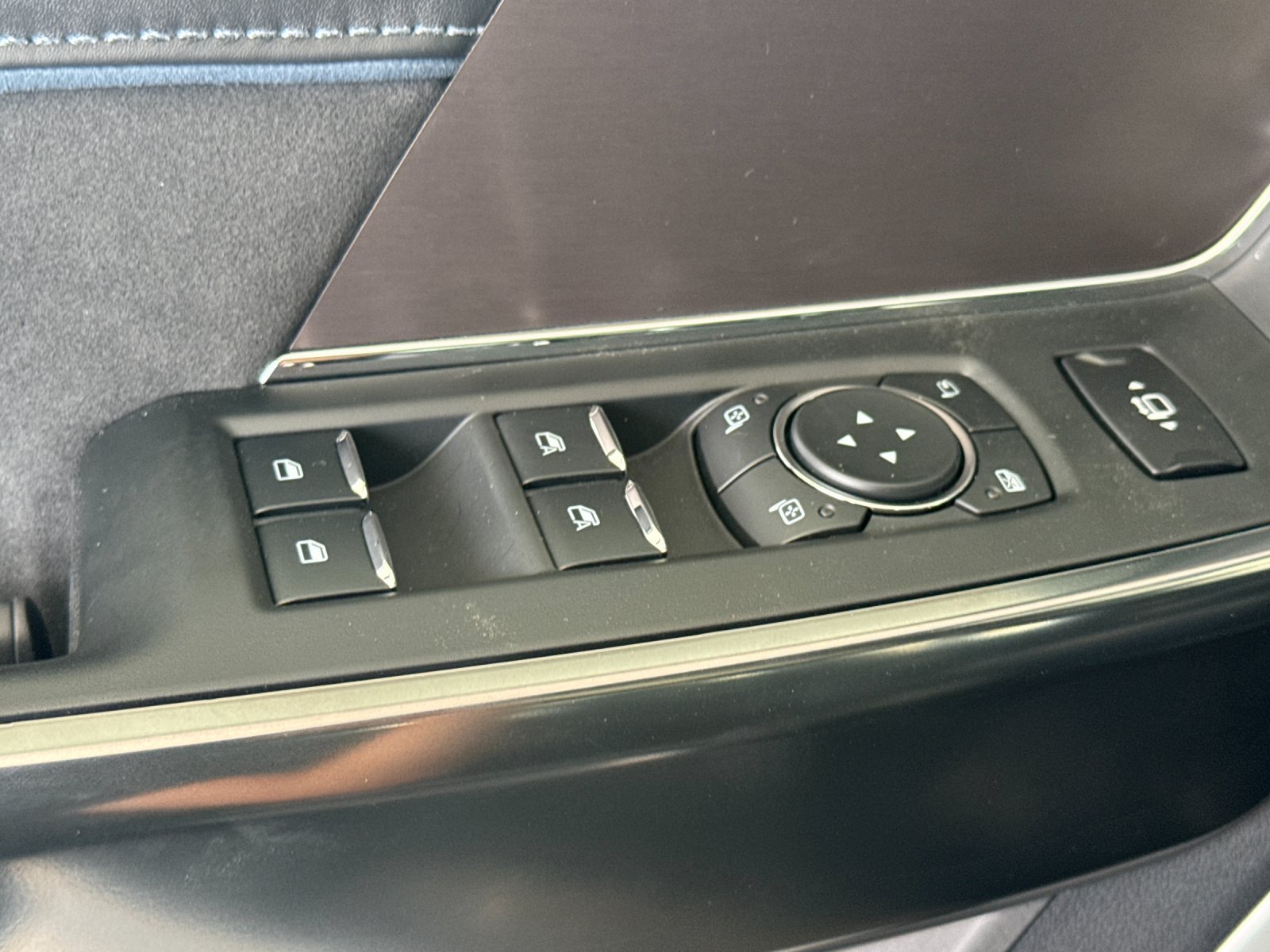 New 2026 Ford F250 Platinum AWD/4WD image 12