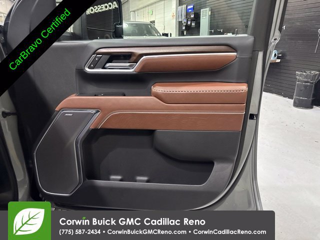 Certified 2025 GMC Sierra 2500 Denali Ultimate AWD/4WD image 37