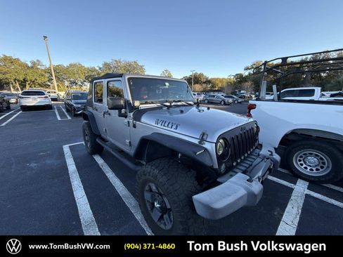 Used 2016 Jeep Wrangler Unlimited Sport image 1
