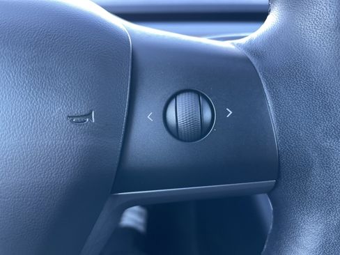 Used 2020 Tesla Model 3 Long Range image 39