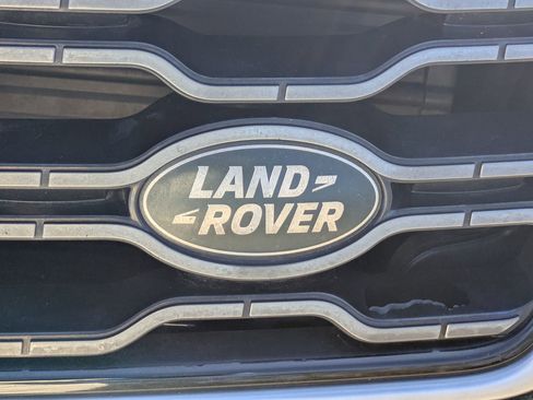 Used 2020 Land Rover Range Rover Sport HSE image 32