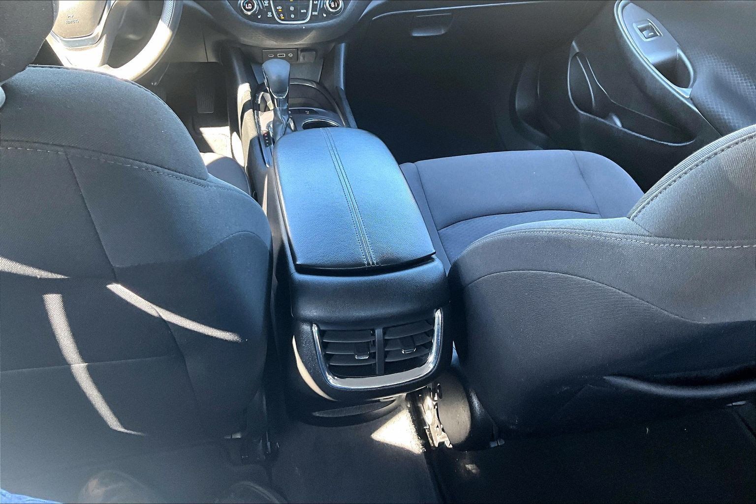 Used 2024 Chevrolet Malibu LT FWD image 11
