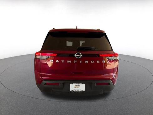 Used 2025 Nissan Pathfinder SV FWD image 11