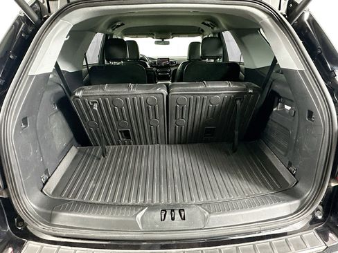 Used 2022 Ford Explorer Limited image 29