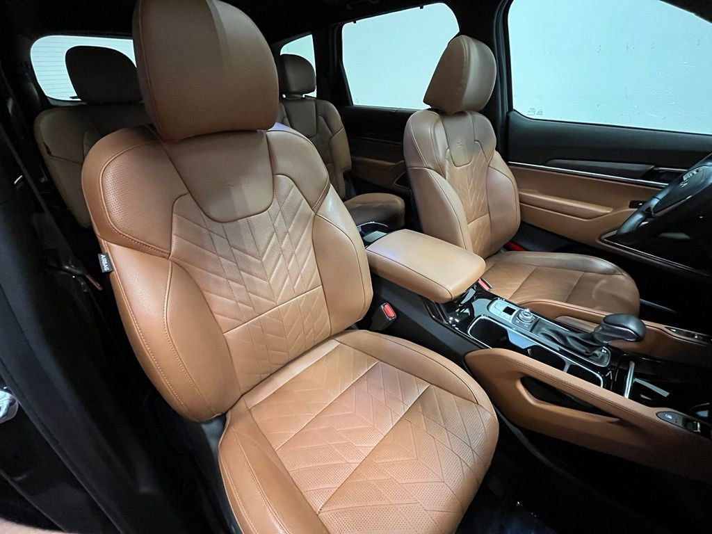 Used 2024 Kia Telluride EX X-Line AWD/4WD image 12