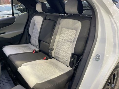 Certified 2022 Chevrolet Equinox LS w/ LS Convenience Package image 23
