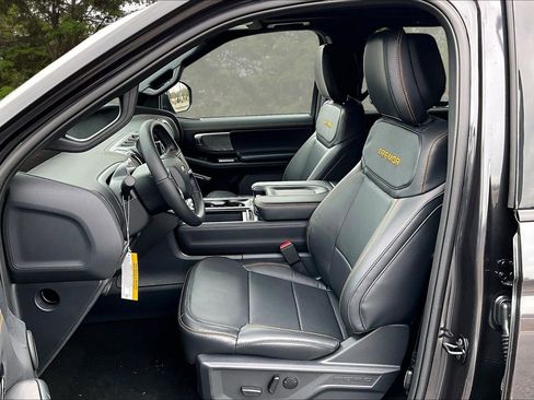 New 2026 Ford Expedition Tremor image 9