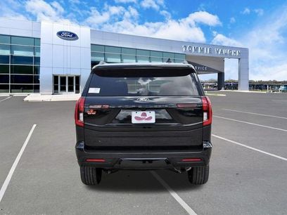 New 2026 Ford Expedition Max Platinum w/ Stealth Appearance Package