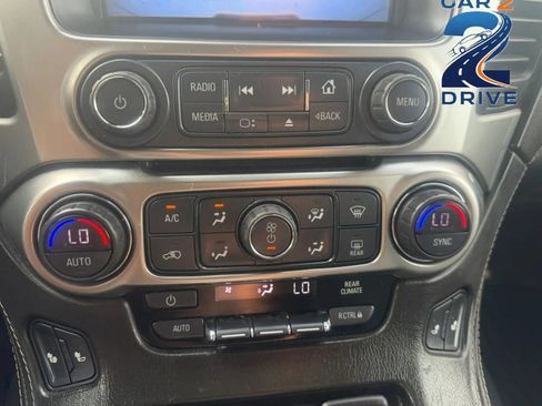 Used 2018 Chevrolet Suburban LT AWD/4WD image 23