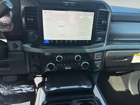 New 2026 Ford F250 Platinum AWD/4WD image 19