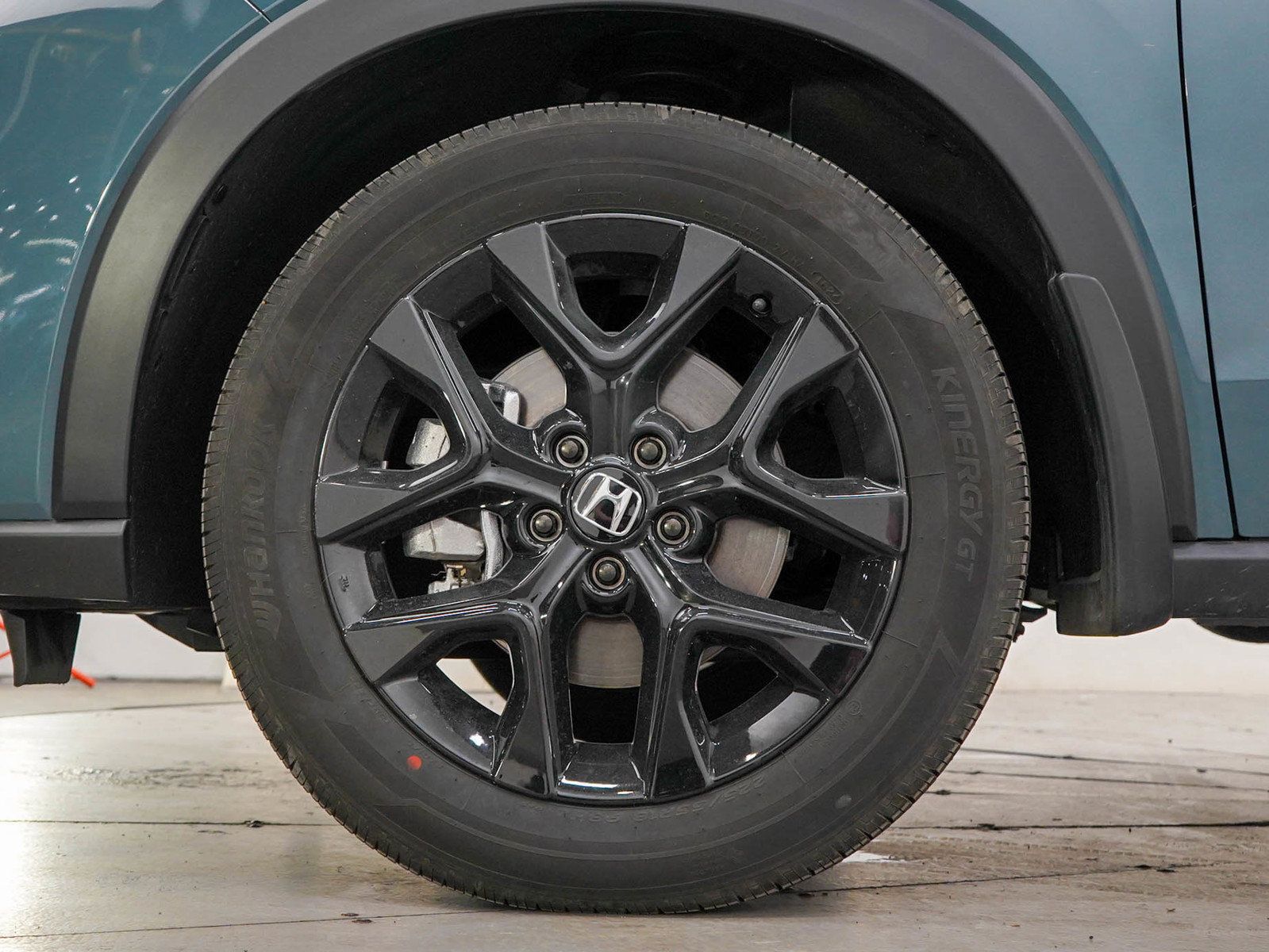 Used 2025 Honda HR-V Sport image 24