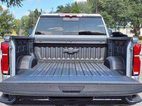 Used 2026 Chevrolet Silverado 2500 LT w/ Trail Boss Package AWD/4WD image 7