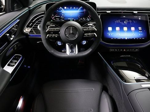 New 2026 Mercedes-Benz E 53 AMG e 4MATIC Sedan image 18