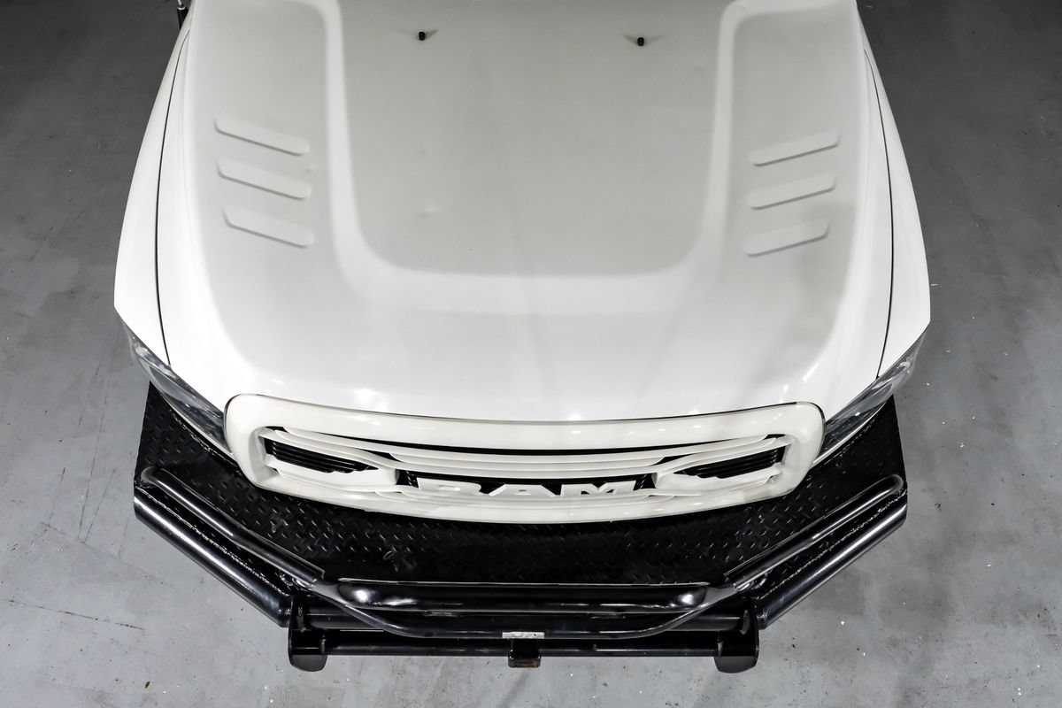 Used 2018 RAM 2500 Laramie w/ Sport Appearance Group AWD/4WD image 38