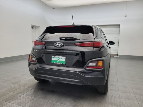 Used 2018 Hyundai Kona SE FWD image 7