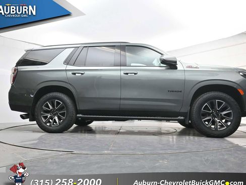 Used 2023 Chevrolet Tahoe Z71 w/ Luxury Package AWD/4WD image 23