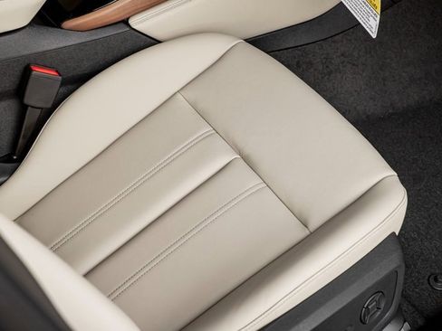 New 2025 Audi A5 2.0T Premium Plus image 27