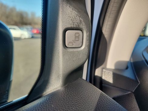 Used 2023 Honda Odyssey EX-L image 16