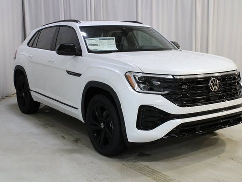 New 2026 Volkswagen Atlas Cross Sport SEL R-Line image 37