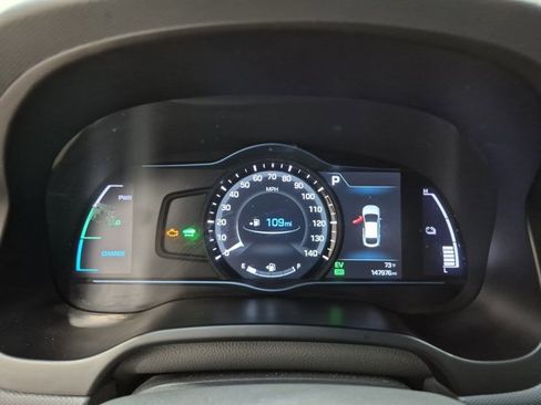Used 2019 Hyundai Ioniq SEL FWD image 18