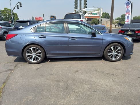 Used 2016 Subaru Legacy 2.5i Limited AWD/4WD image 9