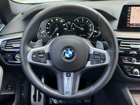 Used 2019 BMW 540i w/ M Sport Package RWD image 21