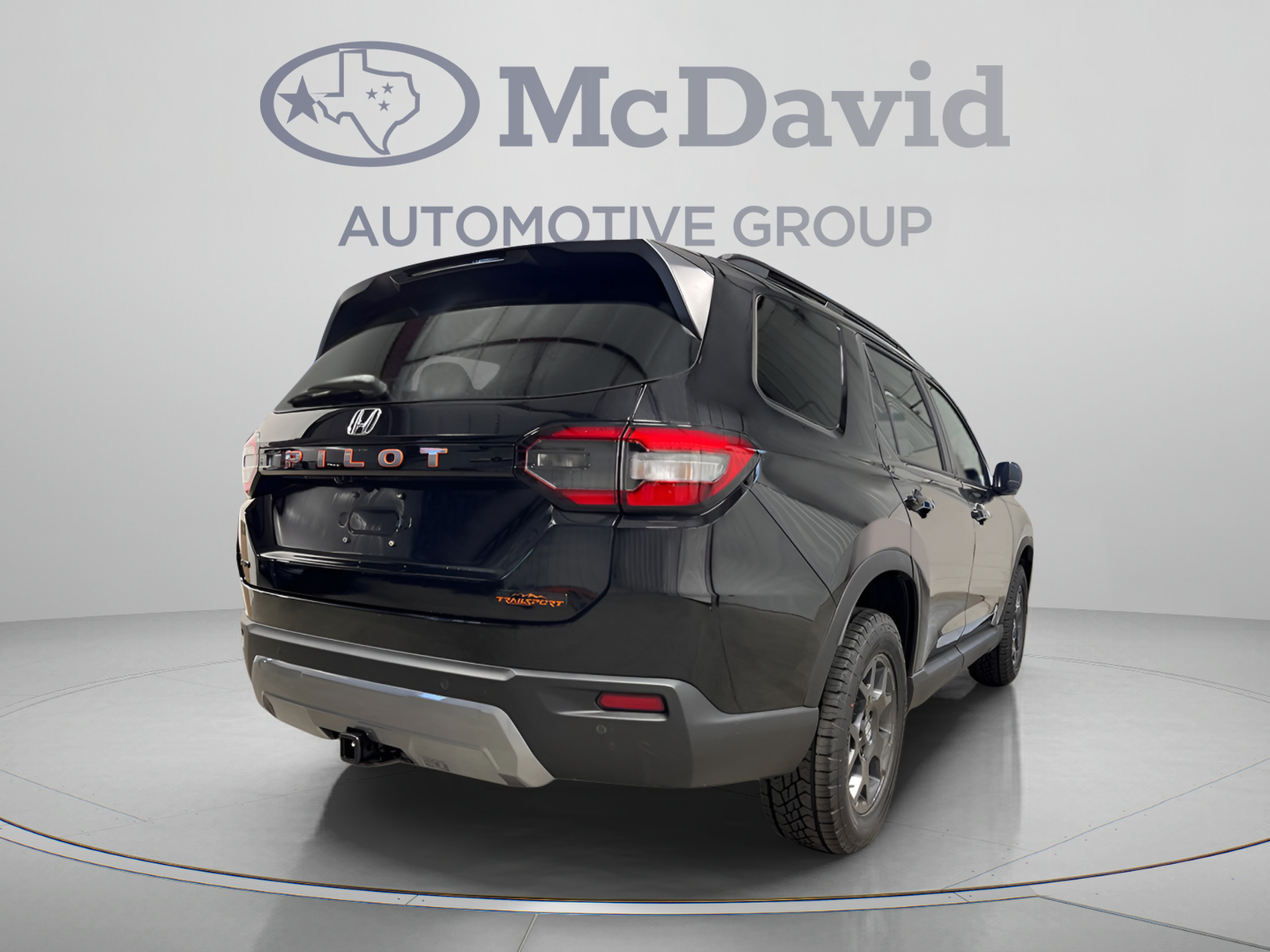 New 2026 Honda Pilot TrailSport image 6