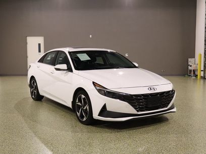 Used 2022 Hyundai Elantra Limited