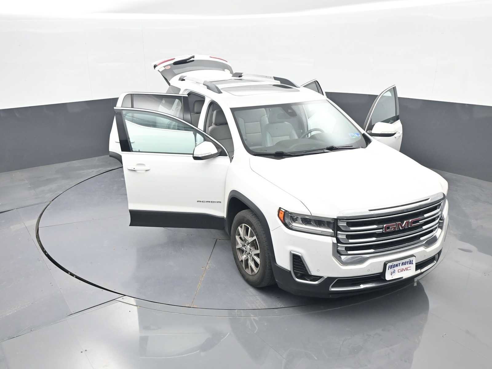 Used 2021 GMC Acadia SLT w/ LPO, Floor Liner Package AWD/4WD image 50