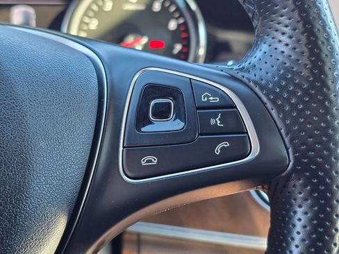 Used 2017 Mercedes-Benz E 300 RWD Sedan image 32