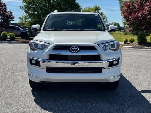 Used 2023 Toyota 4Runner Limited RWD image 8