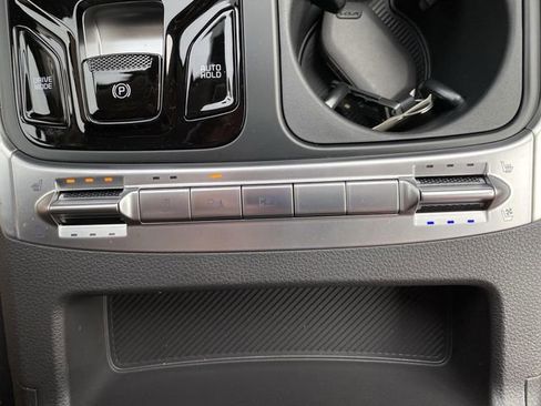 New 2026 Kia Carnival SX Prestige image 8