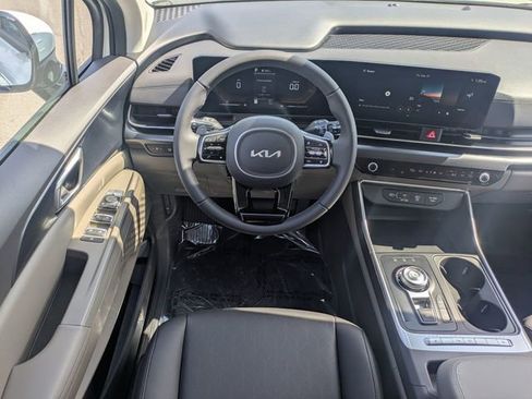 New 2026 Kia Carnival LXS FWD image 16